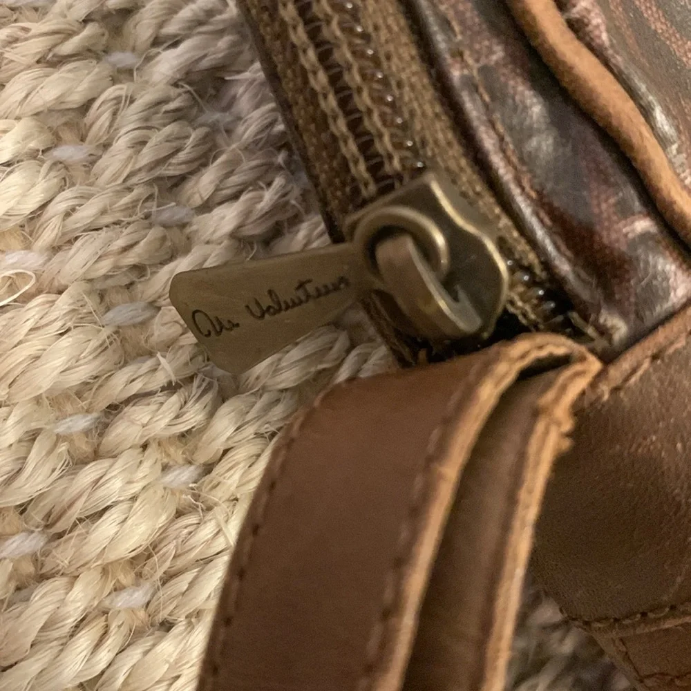 Mario Valentino Brown Logo Zipper Computer Pouch briefcase Made in Italy 🇮🇹